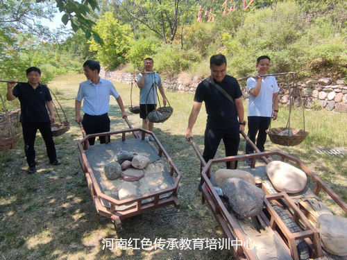 愚公移山体验教育基地.jpg